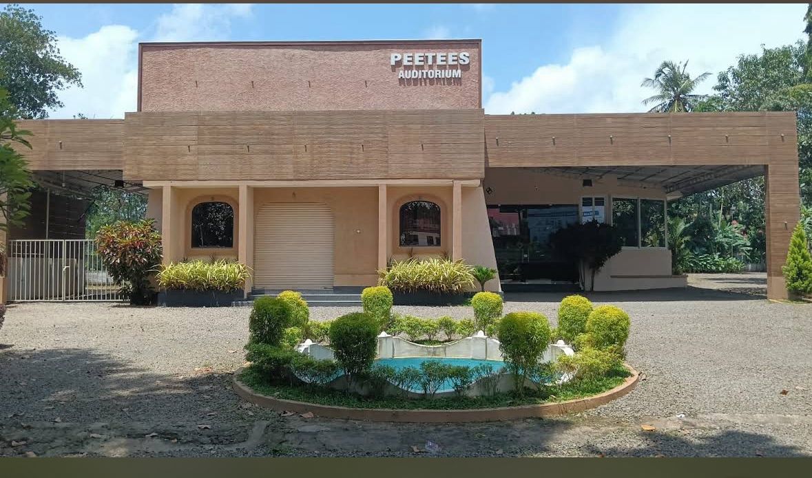 Exterior of Peetees Auditorium in Kallara